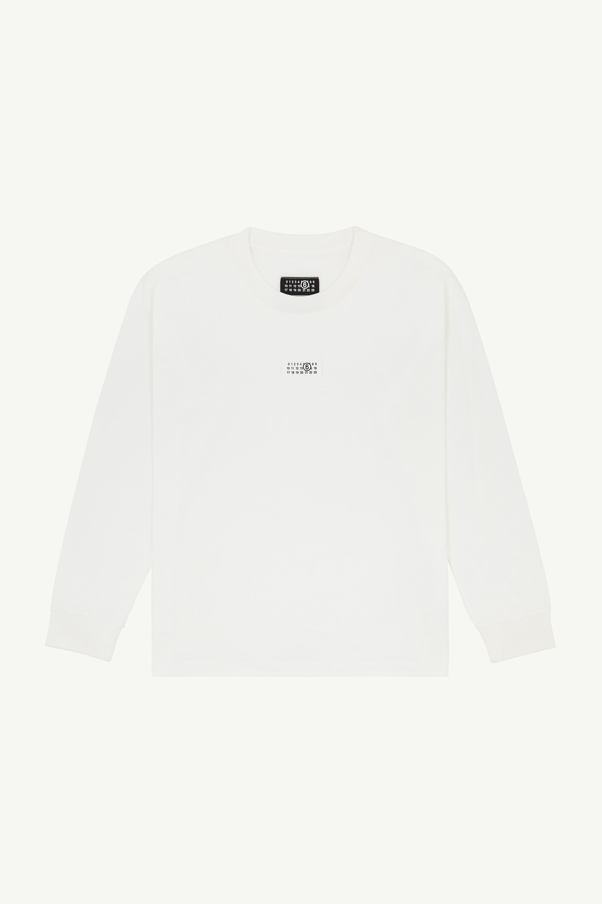 Jasmine⬅はじめまして、読んでね❀ MM6 プルオーバー　美品！ エムエム6 メゾン マルジェラ | MM6 Maison Margiela